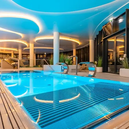 Wave, Polanki Aqua W Kolobrzegu, Free Garage, Swimming Pool, Sauna And Other! Kolobrzeg